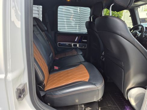 Certified 2022 Mercedes-Benz G 63 AMG 4MATIC image 30