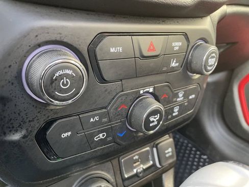 Certified 2023 Jeep Renegade Trailhawk w/ Sun/Sound Group image 24