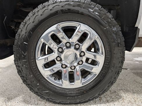 Used 2018 Chevrolet Silverado 3500 LTZ w/ Duramax Plus Package image 13