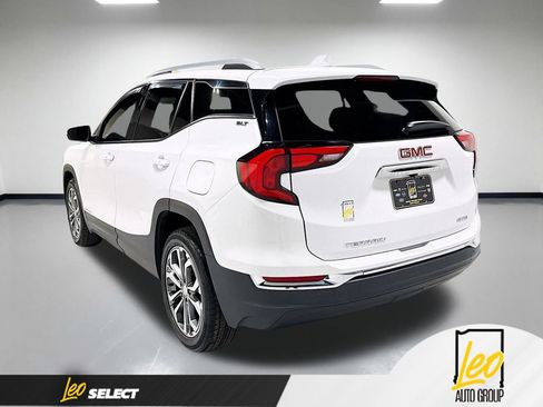 Used 2021 GMC Terrain SLT AWD/4WD image 10
