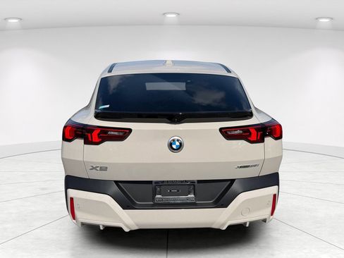 New 2026 BMW X2 xDrive28i w/ Technology Package AWD/4WD image 5
