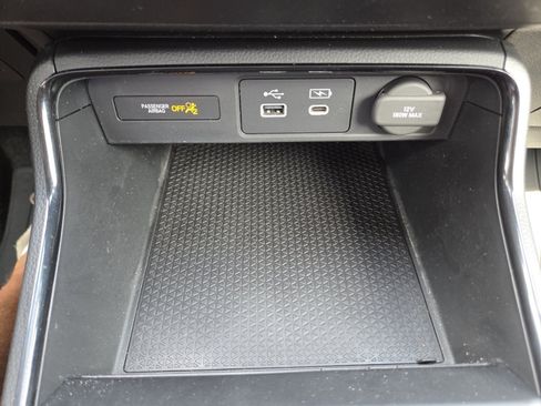 Used 2023 Honda CR-V EX image 30