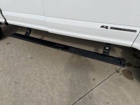 Used 2017 Ford F250 XLT w/ XLT Value Package image 20