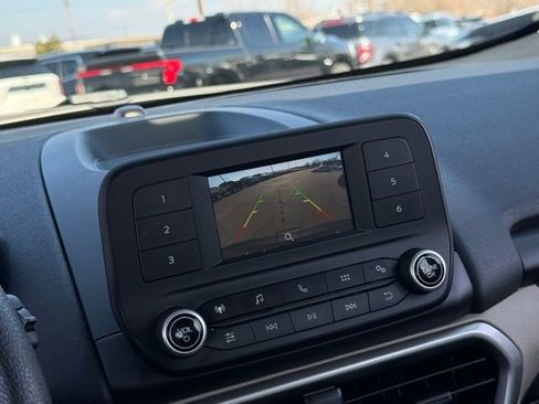 Used 2020 Ford EcoSport S image 4