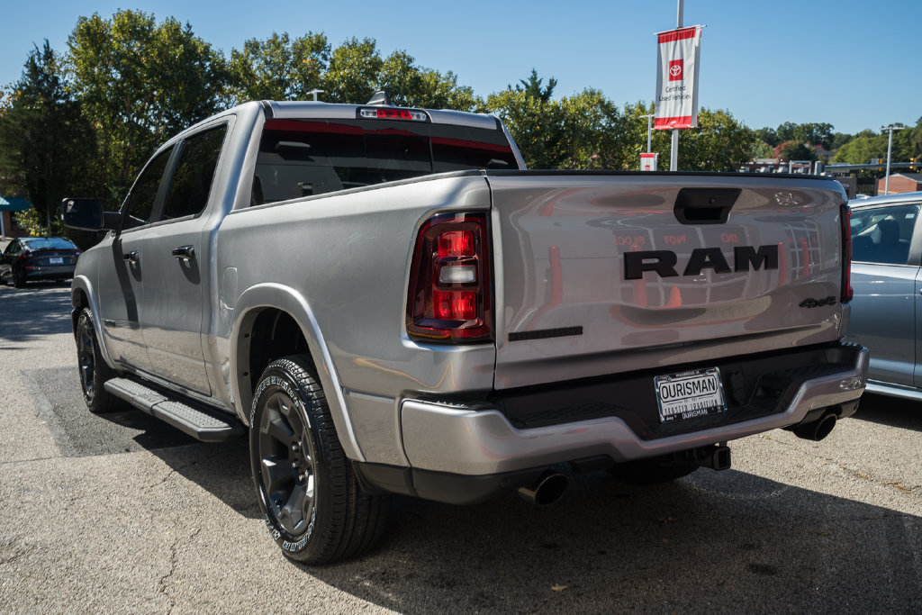 Used 2025 RAM 1500 Big Horn AWD/4WD image 5