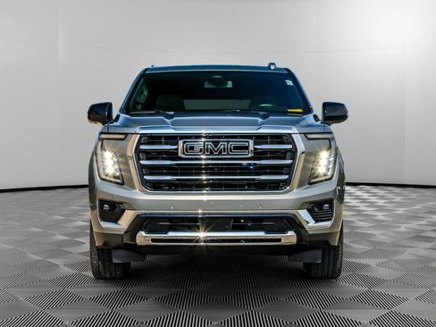 Used 2025 GMC Yukon Elevation w/ LPO, Yukon Black Package AWD/4WD image 5