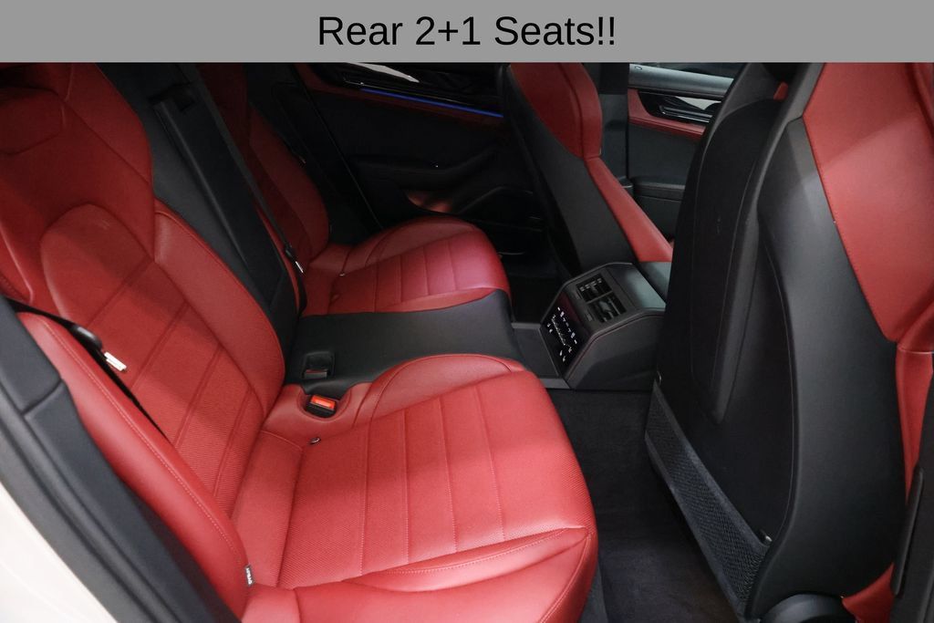 Used 2026 Porsche Panamera image 13