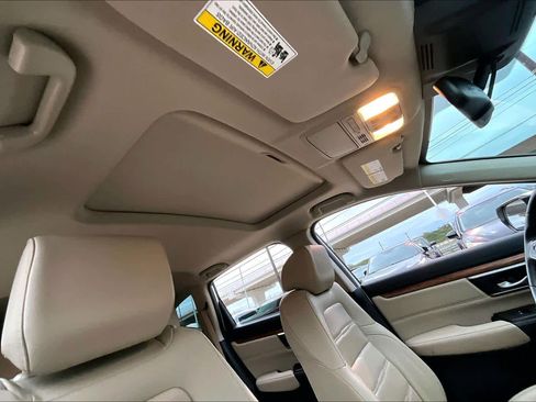 Used 2021 Honda CR-V Touring image 13