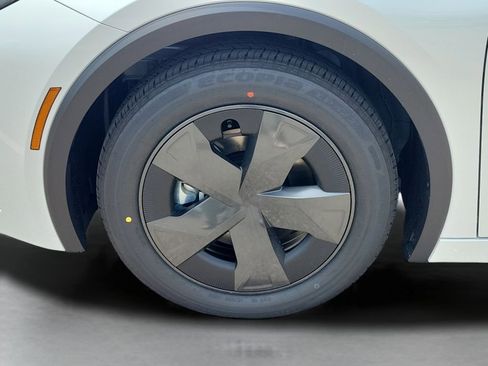 New 2026 Toyota Prius SE image 18