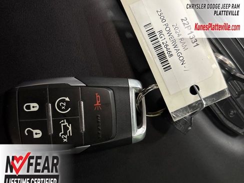 Used 2024 RAM 2500 Rebel w/ Towing Technology Group image 32