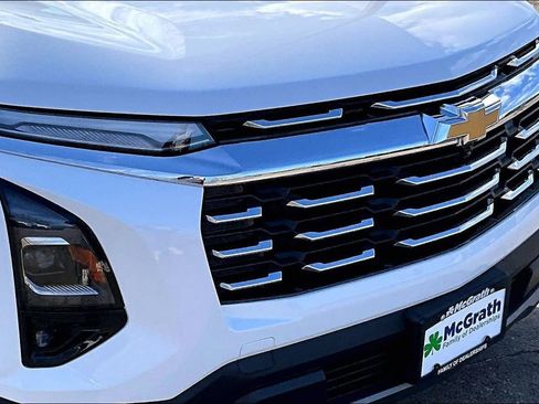 Used 2025 Chevrolet Equinox LT w/ Convenience Package II image 32