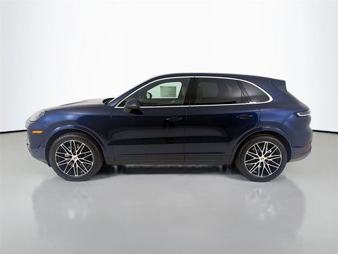 New 2026 Porsche Cayenne image 2