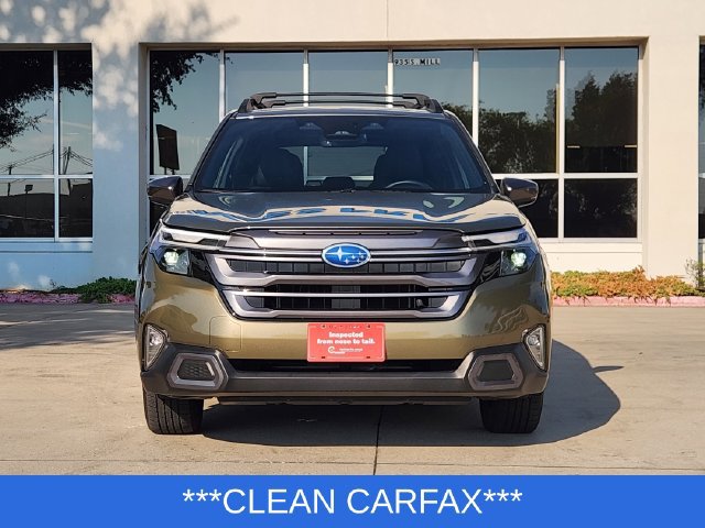 Used 2025 Subaru Forester Limited AWD/4WD image 2