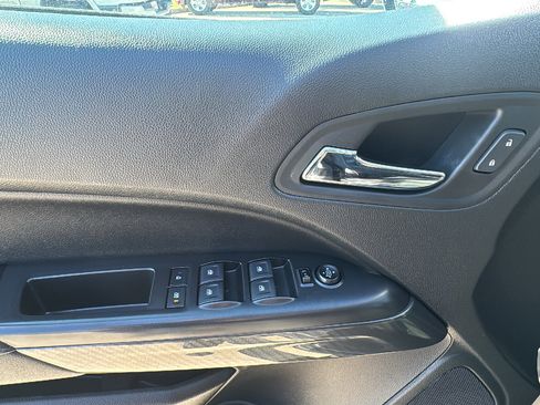 Used 2022 GMC Canyon AT4 image 12