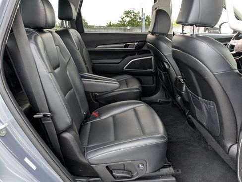 Used 2022 Kia Telluride S FWD image 21