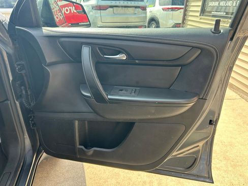 Used 2013 Chevrolet Traverse LT w/ All-Star Edition image 17