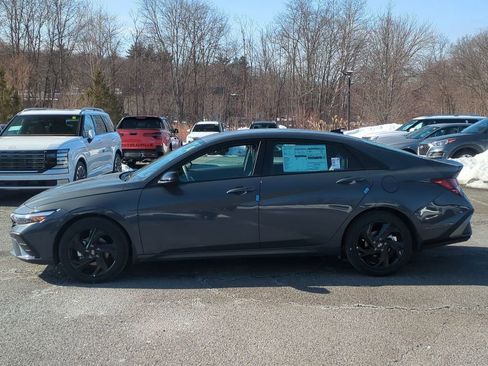 New 2026 Hyundai Elantra Sport FWD image 6