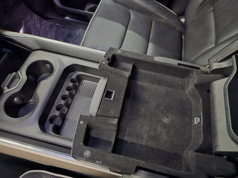 Used 2019 RAM 1500 Laramie w/ Sport Appearance Package image 32