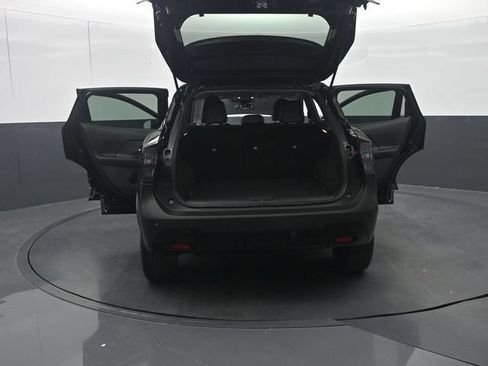 Used 2026 Nissan Kicks SR FWD image 39