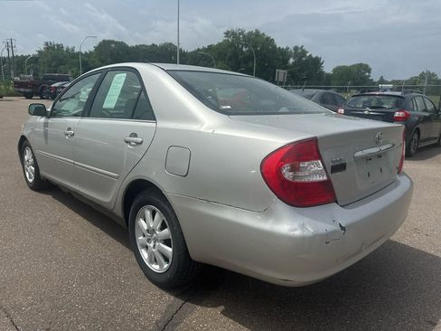Used 2003 Toyota Camry XLE FWD image 7