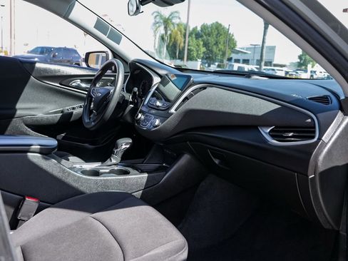 Used 2024 Chevrolet Malibu LT image 20