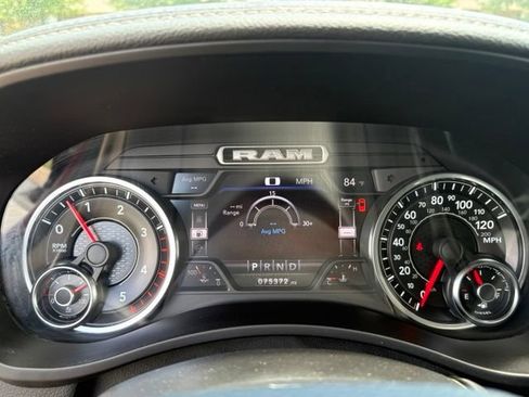 Used 2021 RAM 3500 Laramie AWD/4WD image 16