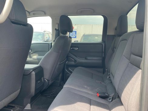Used 2023 Nissan Frontier SV AWD/4WD image 21
