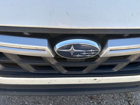 Used 2023 Subaru Crosstrek 2.5i Limited AWD/4WD image 11