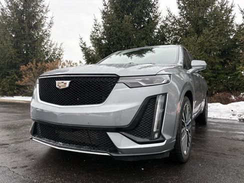 Certified 2023 Cadillac XT6 Sport image 1