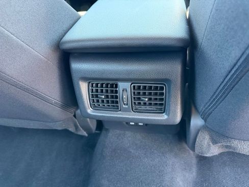Used 2025 Toyota Camry LE FWD image 17