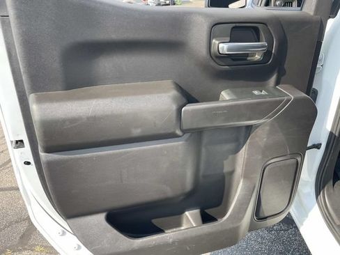 Used 2024 Chevrolet Silverado 1500 Custom Trail Boss AWD/4WD image 23