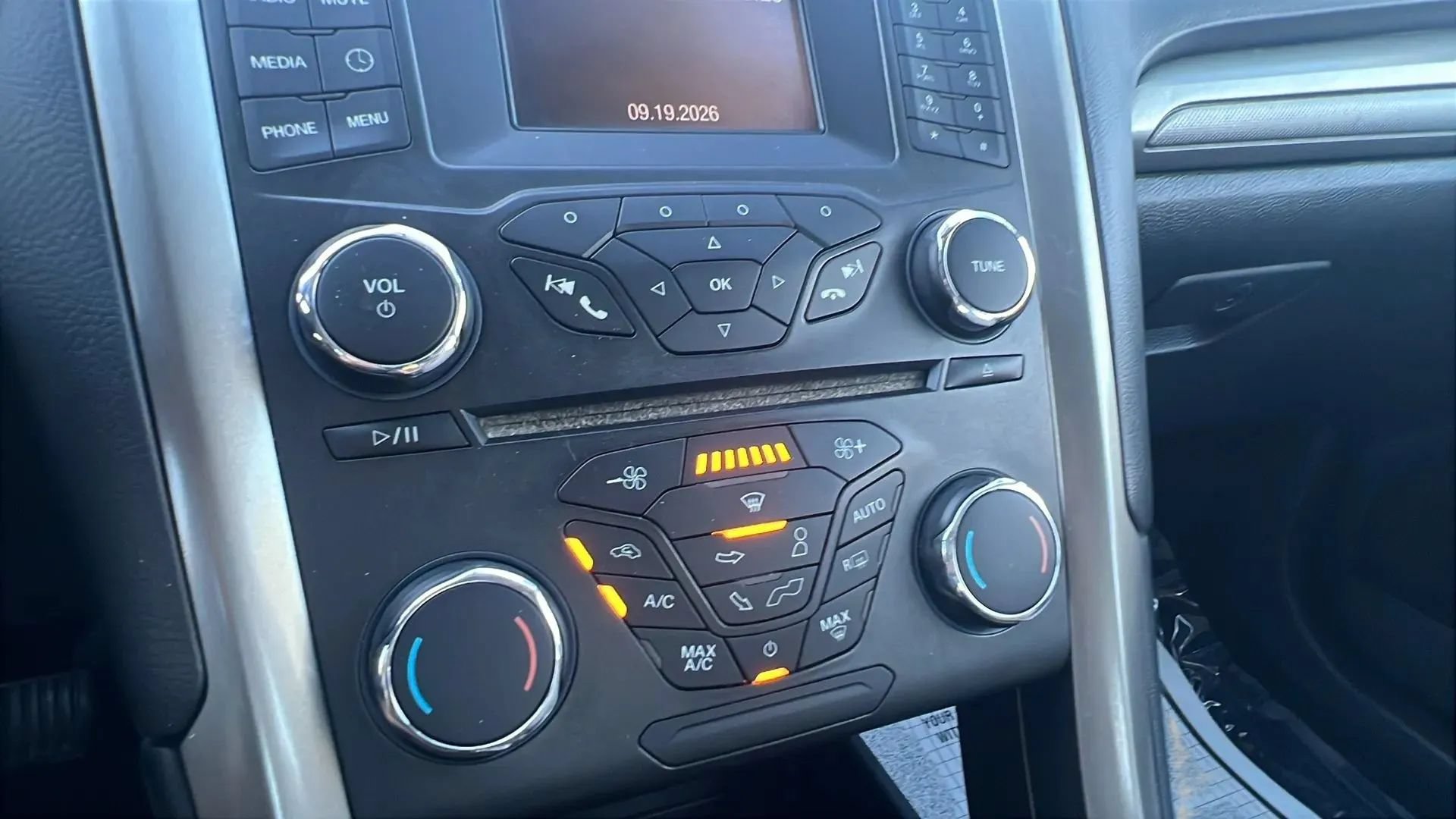 Used 2018 Ford Fusion S FWD image 14