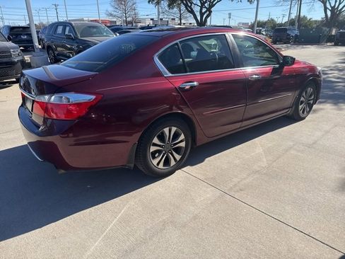 Used 2013 Honda Accord LX image 4