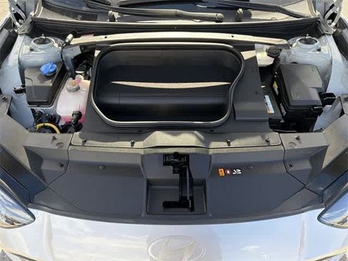 Certified 2025 Hyundai Ioniq 6 SEL image 11