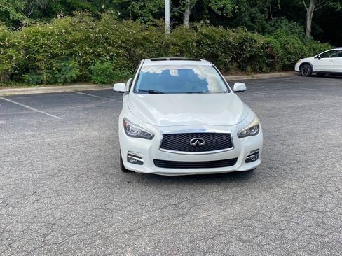 Used 2015 INFINITI Q50 Premium w/ Navigation Package RWD image 2