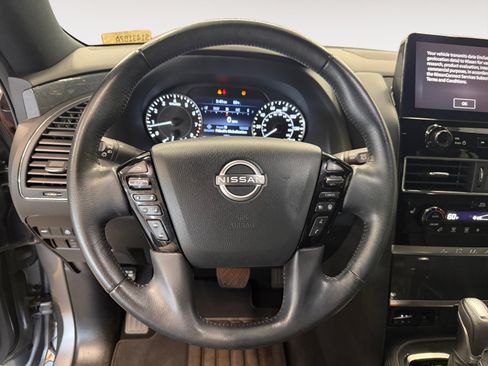 Used 2024 Nissan Armada SL w/ Midnight Edition Package RWD image 15
