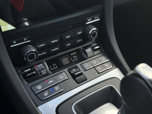 New 2025 Porsche 718 Cayman image 19