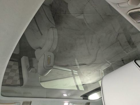 Used 2023 Rivian R1S Adventure image 29