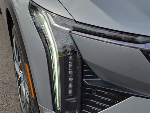 New 2026 Cadillac Optiq Sport 1 RWD image 15