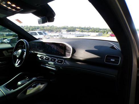 Used 2020 Mercedes-Benz GLE 350 4MATIC image 14
