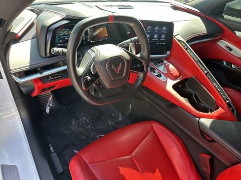 Used 2023 Chevrolet Corvette Stingray Premium Cpe w/ Z51 Performance Package RWD image 9
