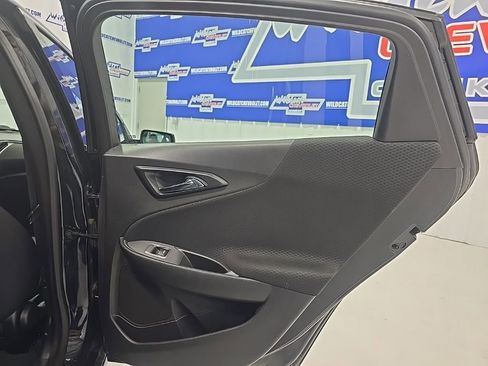 Used 2023 Chevrolet Malibu LT image 20