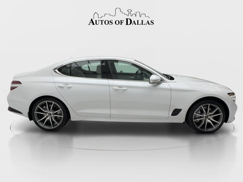 Used 2024 Genesis G70 2.5T AWD/4WD image 6