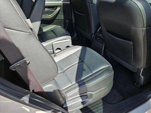 Used 2025 MAZDA CX-90 3.3 Turbo w/ Premium Sport Pkg image 19