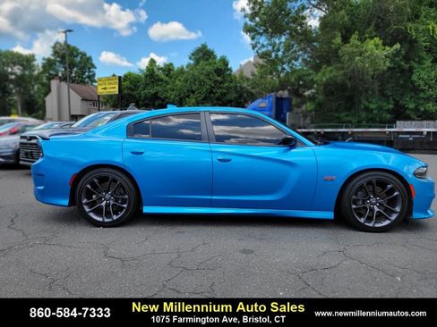 Used 2023 Dodge Charger Scat Pack w/ Navigation & Travel Group image 6