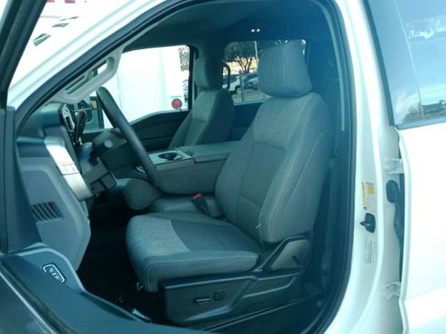 Used 2025 Ford F250 XLT image 16