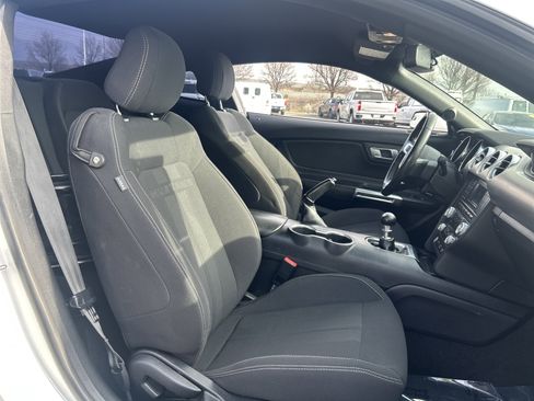 Used 2018 Ford Mustang GT image 27