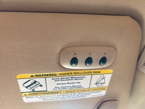 Used 2011 Ford F150 Lariat w/ Lariat Chrome Pkg image 24