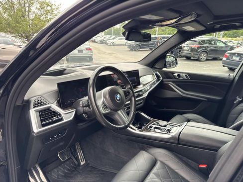 Used 2024 BMW X5 xDrive40i w/ M Sport Package AWD/4WD image 20