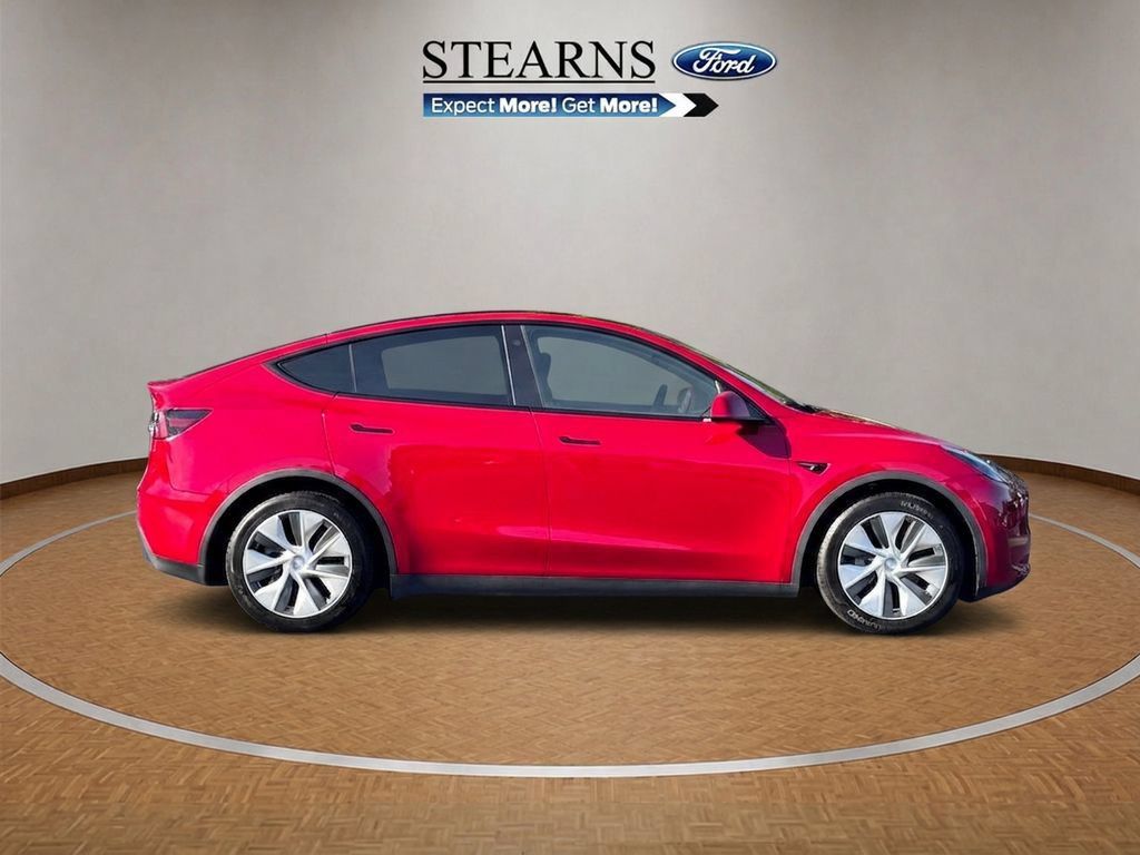 Used 2022 Tesla Model Y Long Range AWD/4WD image 14